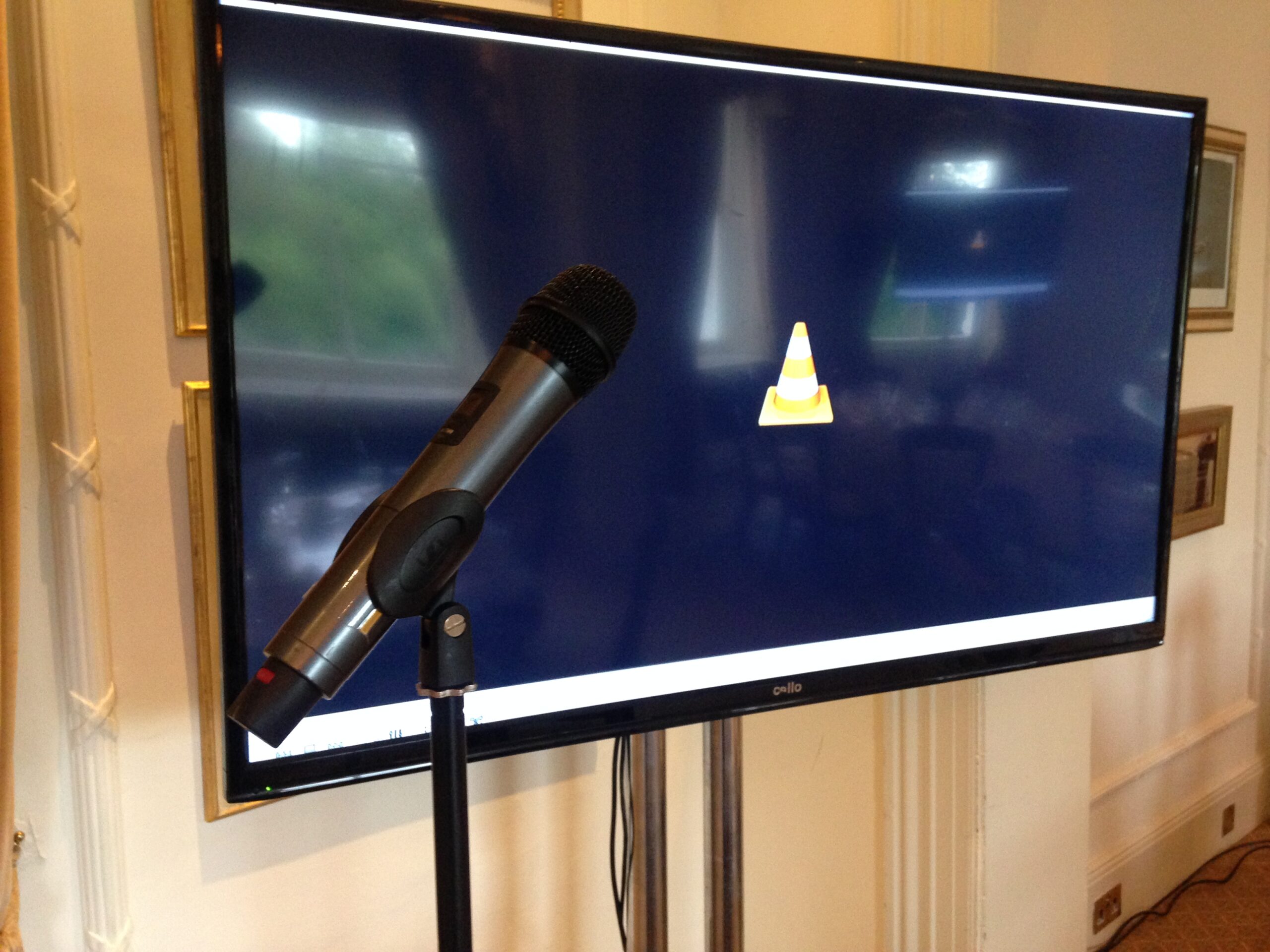 Audio Visual Equipment Hire | Screen Hire
